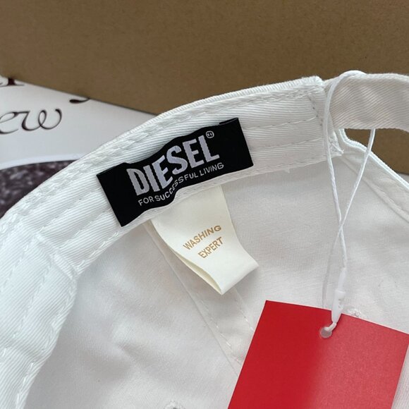 Diesel White Simple Baseball Cap - Picture 4 of 5